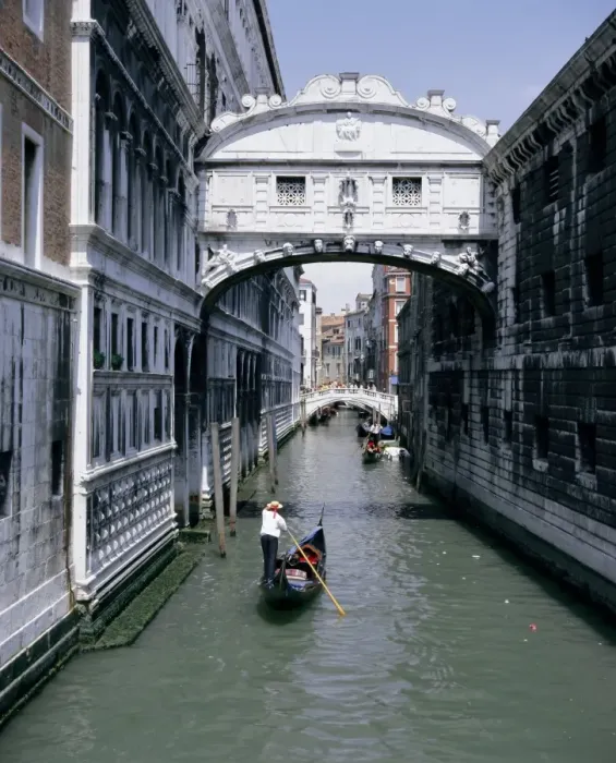 Framed Print : The Bridge of Sighs Print, Venice Framed Print : The Bridge of Sighs Print, Venice