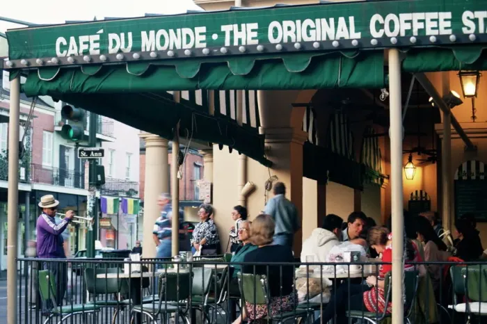 Framed Print : Cafe du Monde Print Framed Print : Cafe du Monde Print