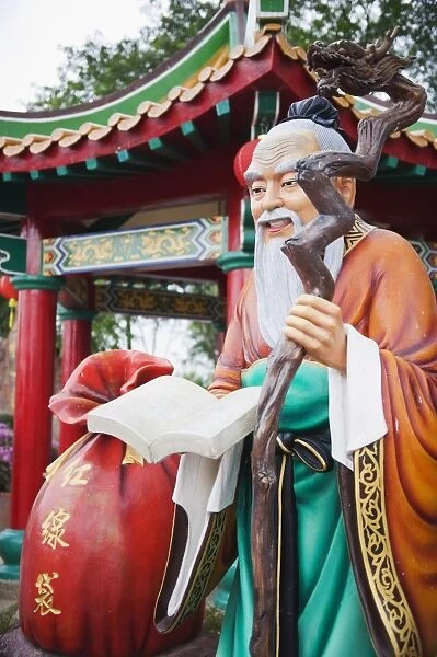 Confucius statue at Thean hou Chinese Temple, Kuala Lumpur, Malaysia, Southeast Asia