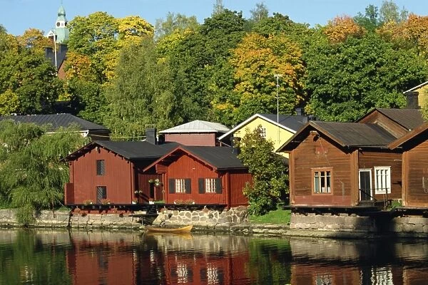 Fishermans cottages beside the river, Porvoo (Borga), Finland, Scandinavia, Europe