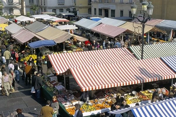 Flower market, Cours Saleya, Nice, Alpes-Maritimes, Provence, France, Europe