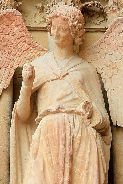 Guardian Angel Saint-Nicaise (Angel in Smile) (Smile of Reims), West Front