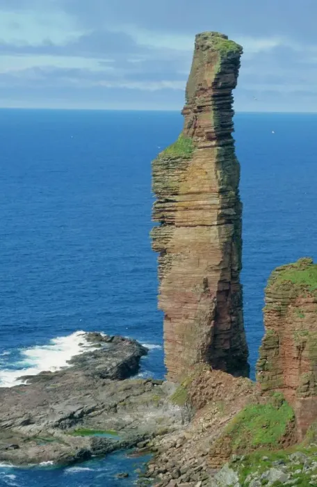 Framed Print : 137m High Hoy Sea Stack Print Framed Print : 137m High Hoy Sea Stack Print
