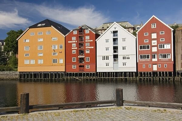 Old merchants warehouses, Nidelva, Trondheim, Norway, Scandinavia, Europe