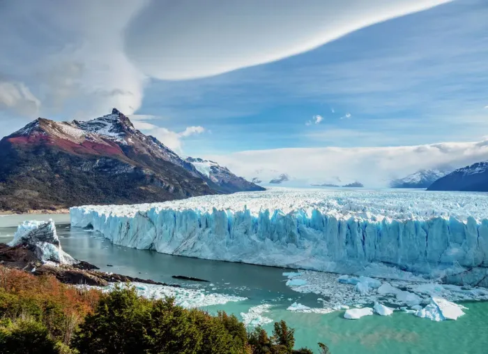 Framed Print : Perito Moreno Glacier Print, Elevated View Framed Print : Perito Moreno Glacier Print, Elevated View