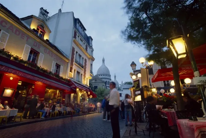 Framed Print : The Place du Tertre Print