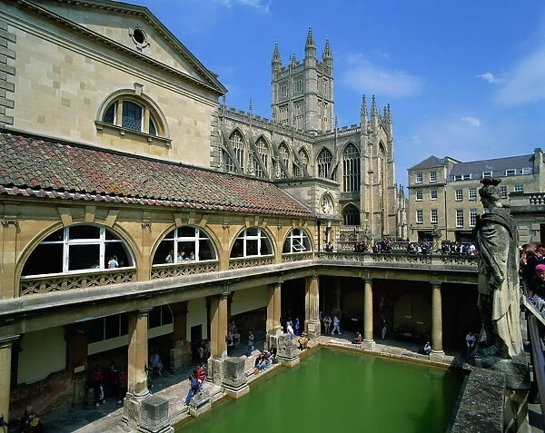 The Roman Baths with the Abbey behind, Bath, UNESCO World Heritage Site