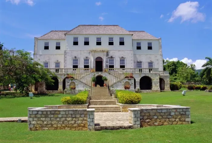 Framed Print : Rose Hall Print: A Jamaican Mansion Framed Print : Rose Hall Print: A Jamaican Mansion