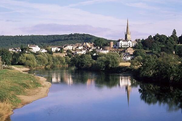 Ross-on-Wye from the river, Herefordshire, England, United Kingdom, Europe