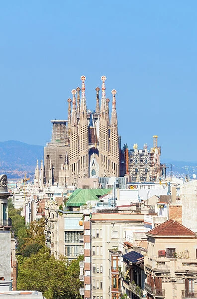 Skyline view of La Sagrada Familia, by Antoni Gaudi, UNESCO World Heritage Site, Barcelona