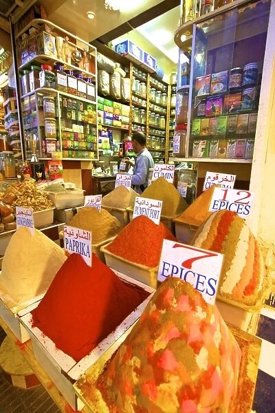 Spice stall, Medina, Meknes, Morocco, North Africa, Africa