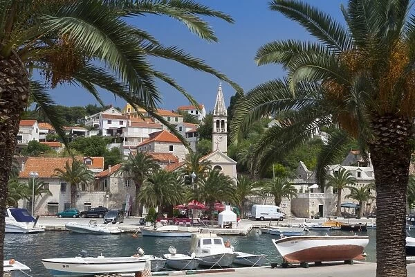 Splitska harbour, Brac Island, Dalmatian Coast, Croatia, Europe