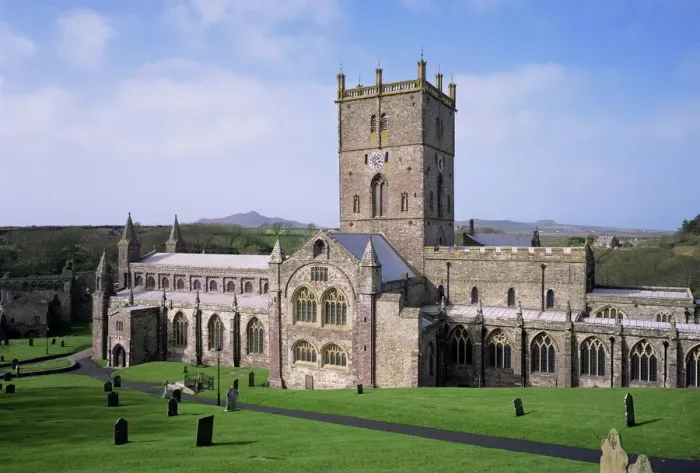 Framed Print : St Davids Cathedral Print Framed Print : St Davids Cathedral Print