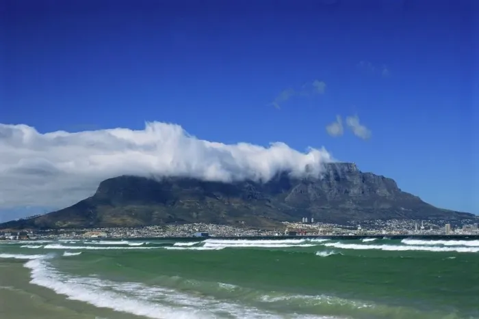 Framed Print : Table Mountain Print from Bloubergstrand, Cape Town Framed Print : Table Mountain Print from Bloubergstrand, Cape Town
