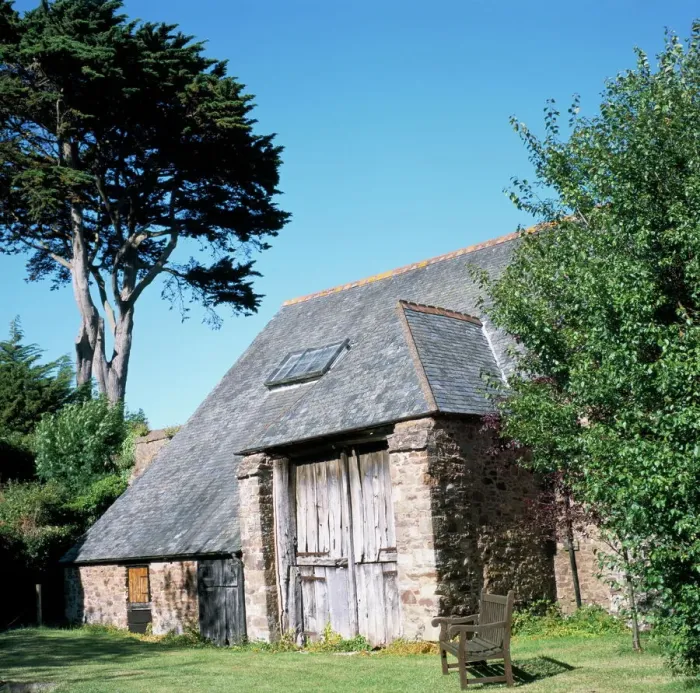 Framed Print : Dunster Tithe Barn Print Framed Print : Dunster Tithe Barn Print