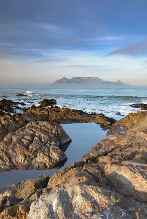 Framed Print : Table Mountain Print from Bloubergstrand, Cape Town Framed Print : Table Mountain Print from Bloubergstrand, Cape Town