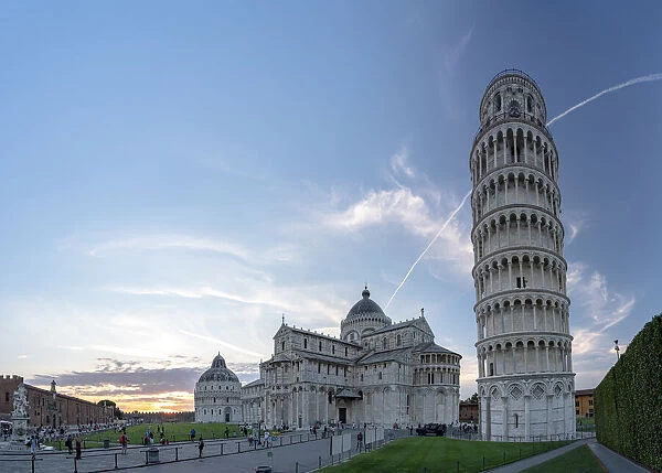 The world famous Piazza dei Miracoli with the Baptistery