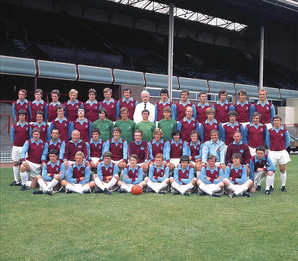 Aston Villa - 1970  /  71