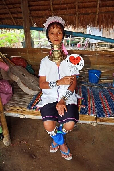Should you visit the Karen Long Neck Tribe in Thailand? – Where to Fly Next