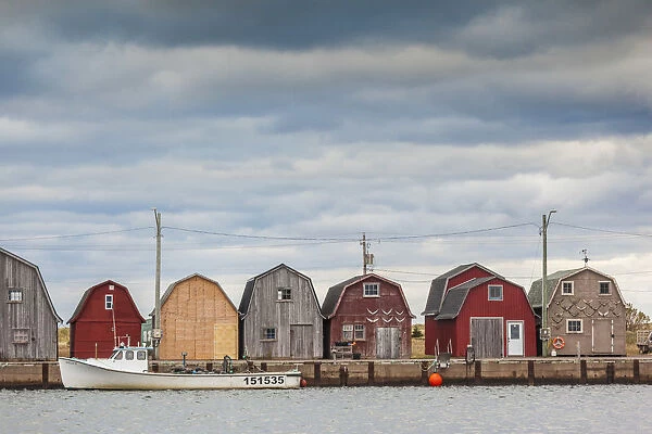 Canada, Prince Edward Island, Malpeque, small fishing harbor