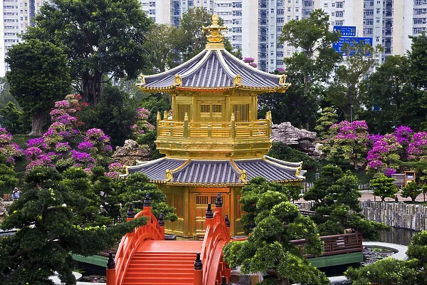 China, Hong Kong, Pagoda at Chi Lin Nunnery Chinese garden, Diamond Hill