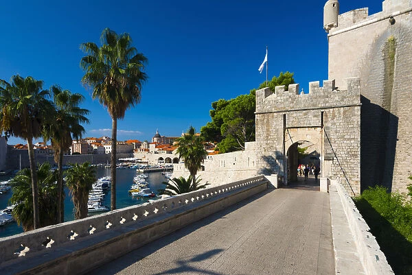 Croatia, Dalmatia, Dubrovnik, Old Town (Stari Grad), Ploce Gate in Old Town Walls