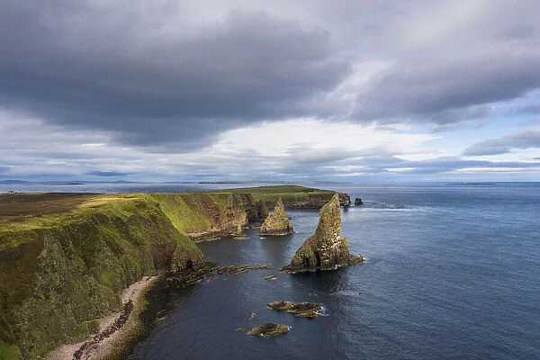 Elevated view of Duncansby Stacks, Duncansby Head, Caithness, Scotland, UK