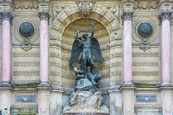 Fountaine St. Michel, Place St. Michel, Rive Gauche, Paris, France