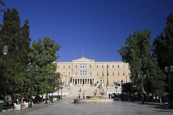 Greece, Attica, Athens, Syntagma Square, Parliament Buildings