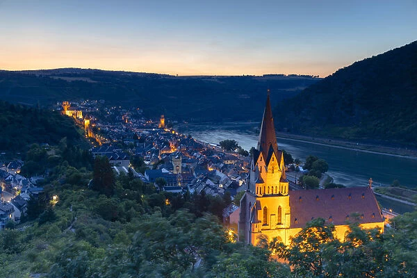 Liebfrauenkirche and River Rhine at sunset, Oberwesel, Rhineland-Palatinate, Germany