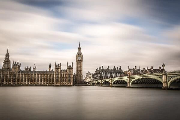 London, Westminster, House of Parliament with Big Ben