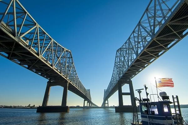 Louisiana, New Orleans, Twin Cantilever Bridges, The Crescent City Connection, Twin