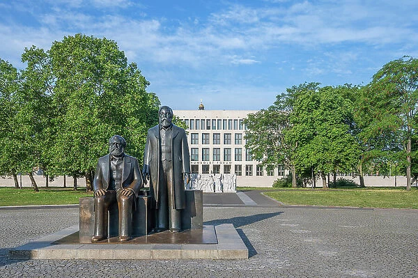 Marx-Engels Monument Alexander Platz, Berlin, Germany