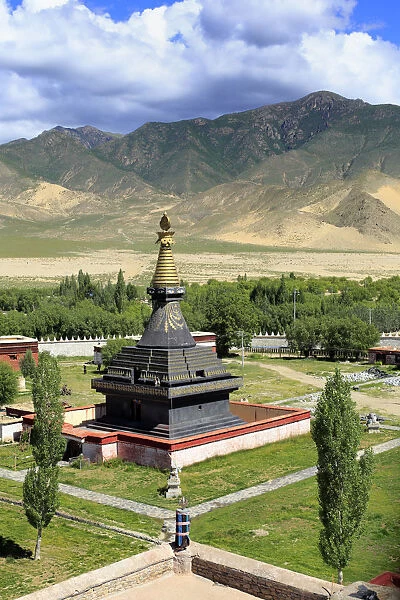 Stupa, Samye Monastery (Samye Gompa), Dranang, Shannan Prefecture, Tibet, China