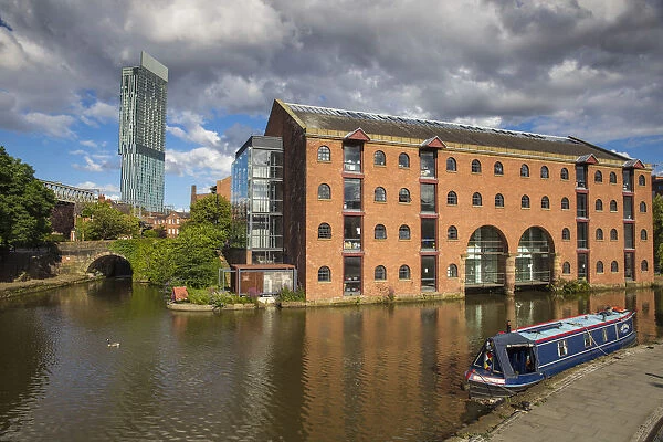 UK, England, Manchester, Deansgate, 1761 Bridgewater Canal –the