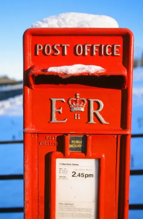 Framed Print : UK Postbox in Snow Print Framed Print : UK Postbox in Snow Print