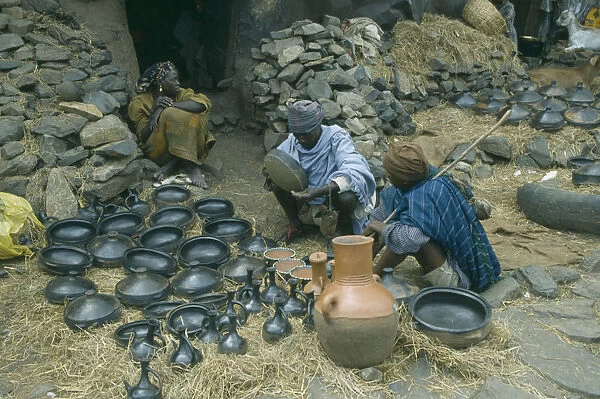 20070879. ETHIOPIA Gondar Black pottery for sale at market. Gonder
