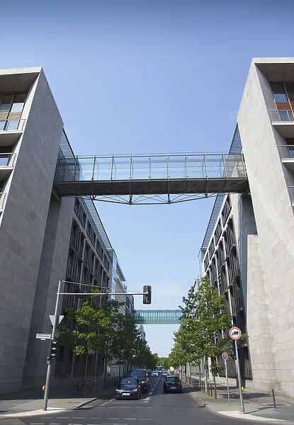 Germany, Berlin, Mitte, Modern office building in Wilhelmstrasse with glass catwalks