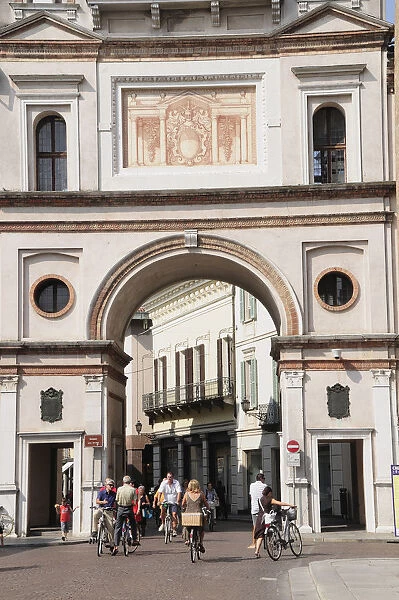 Italy, Lombardy, Crema, arch detail, Torazzo, clocktower