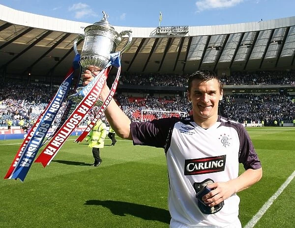 Rangers Football Club: Lee McCulloch's Triumph - Scottish Cup Victory 2008 over Queen of the South at Hampden Park