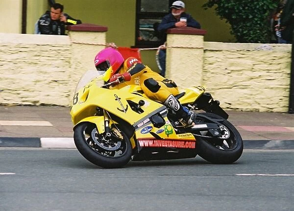 Davy Morgan (Suzuki) 2004 Senior TT