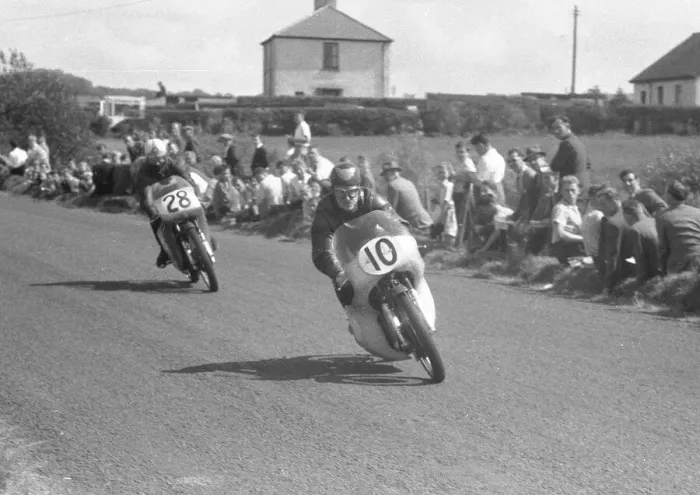 Framed Print : 1959 Lightweight Ulster Grand Prix Print - Norton and MV Framed Print : 1959 Lightweight Ulster Grand Prix Print - Norton and MV