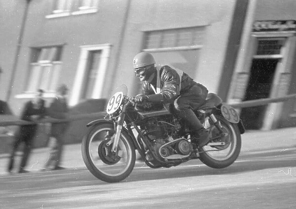 Ralph Chambers (AJS) 1958 Junior Snaefell Manx Grand Prix