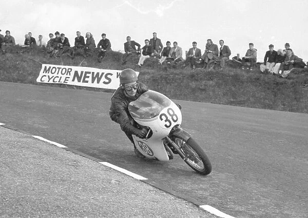 Ray Ashcroft (Yamaha) 1965 Lightweight Manx Grand Prix