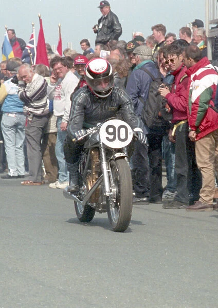 Roy Horne (Matchless) 1996 Classic Parade