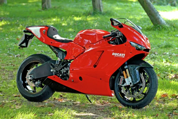 Ducati Desmosedici RR