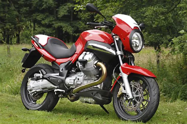 Moto Guzzi 1200 Sport