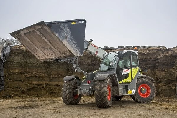 Cls Scorpion 7055 telehandler, at silage clamp, Preston, Lancashire, England, March