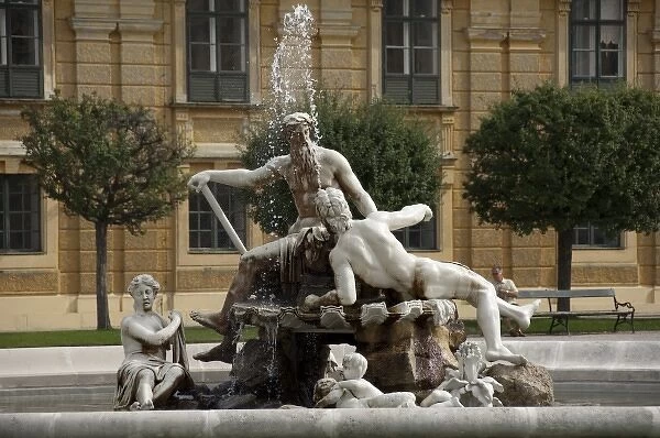Austria, Vienna. Maria Theresas baroque Schonbrunn Palace, fountain. UNESCO