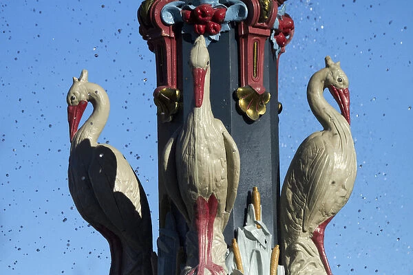 Bird sculptures on Peacock Fountain, Botanic Gardens, Christchurch, Canterbury, South Island